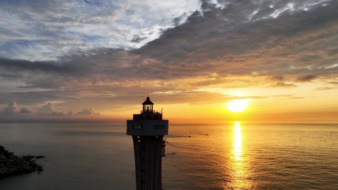 南澳岛 三囱崖灯塔 海上日出