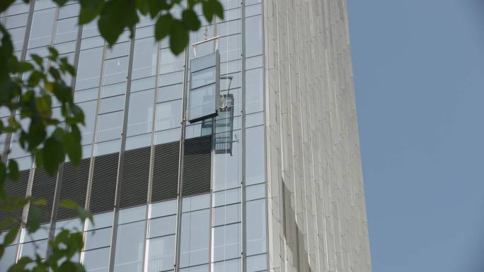 高层玻璃吊装