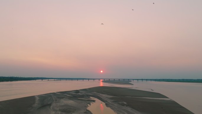 郑州黄河日落黄昏