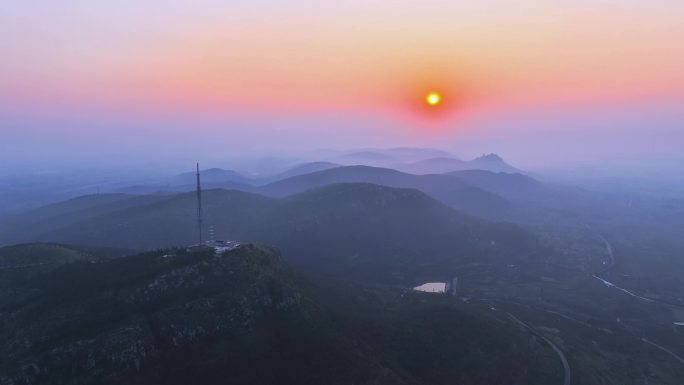 航拍枣庄群山起伏层峦叠嶂的山峰水墨画