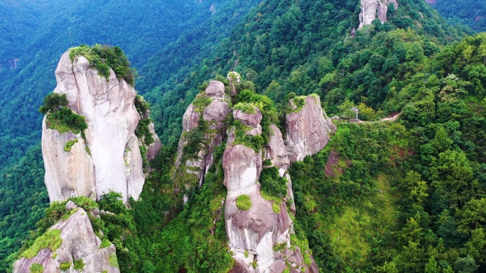 浙江台州黄岩区，澄江街道，松岩山，石大人