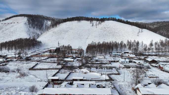 航拍寒冬森林小镇雪景合集