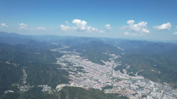 航拍河南老君山5A级风景区