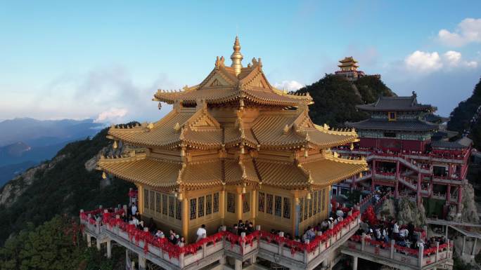 航拍河南老君山5A级风景区