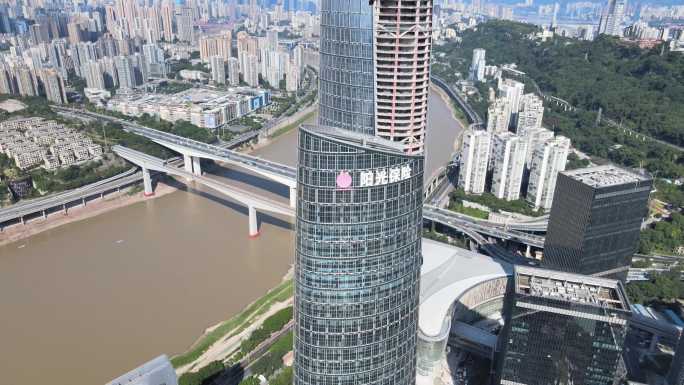 航拍重庆陆海国际中心阳光保险大楼