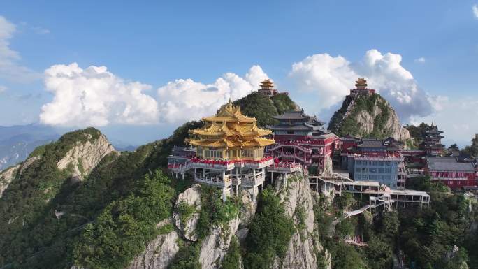 航拍河南老君山5A级风景区