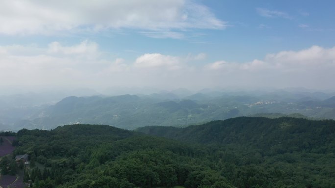 航拍湖北恩施巴东野三关铁厂花海景区