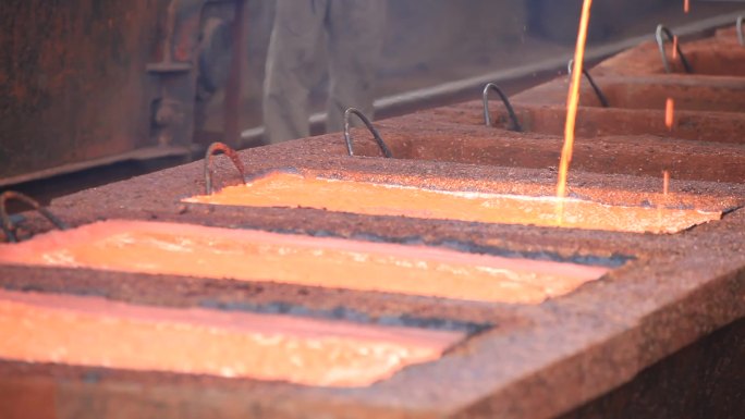 工业生产金属冶炼 铜冶炼铸造