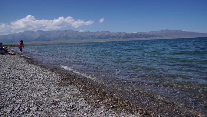 新疆天山西段赛里木湖