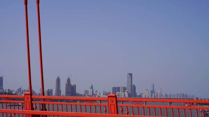 武汉鹦鹉洲大桥城市道路行驶车窗外风景风光