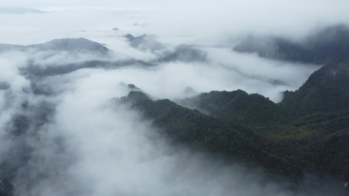 郴州莽山五指峰航拍4K