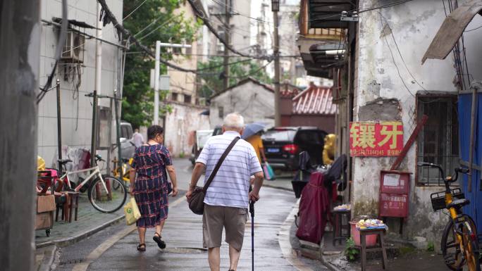 行走在武汉老城区巷子第一视角武汉人文景观