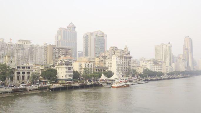 广州珠江 傍晚 人民桥上广角风景