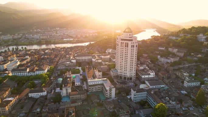 夕阳下的台州医院恩泽医院