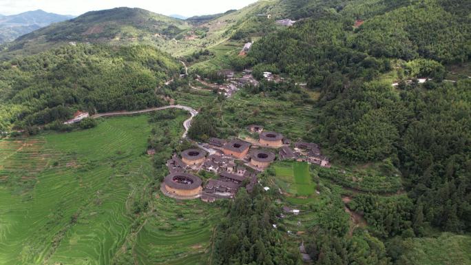 福建土楼南靖田螺坑四菜一汤土楼航拍