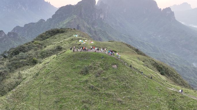 广西金秀大瑶山平兰顶徒步航拍15