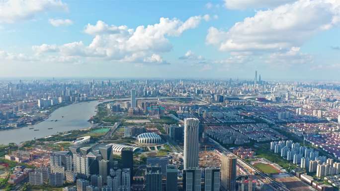 上海浦东前滩 陆家嘴城市天际线 蓝天航拍