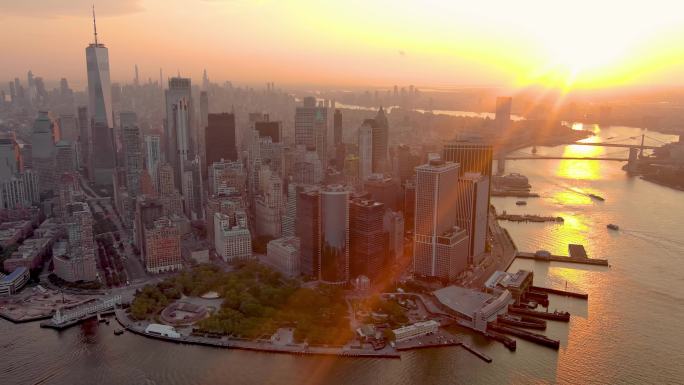 航拍纽约曼哈顿摩天大楼哈德逊河日出天际线