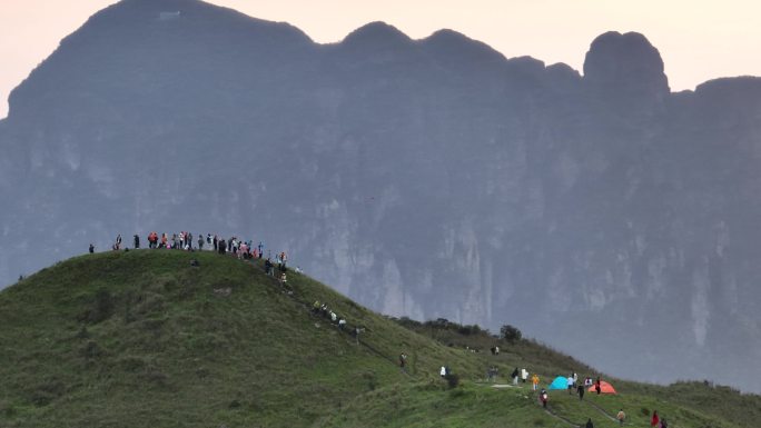 广西金秀大瑶山平兰顶徒步航拍13