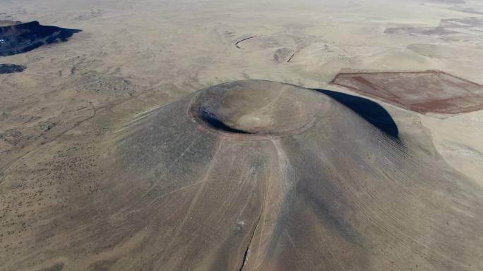 内蒙古乌拉哈达火山航拍4K视频