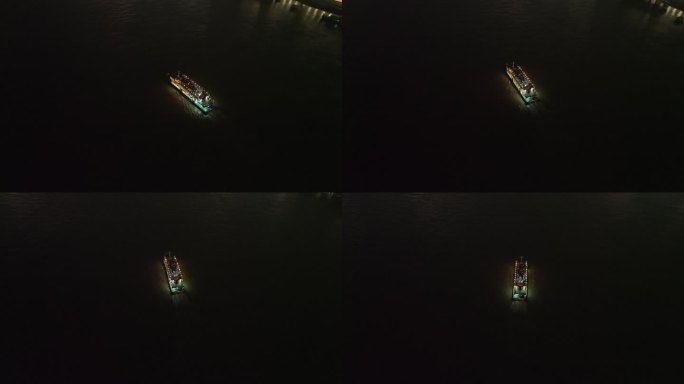夜晚长江上游轮晚上轮船航拍夜景船只游船