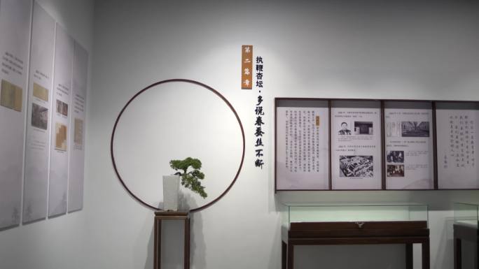 杭州马叙伦博物馆展示人物生平雕像