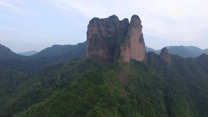 4K航拍清晨江山江郎山