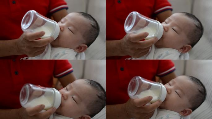 宝宝在喝奶