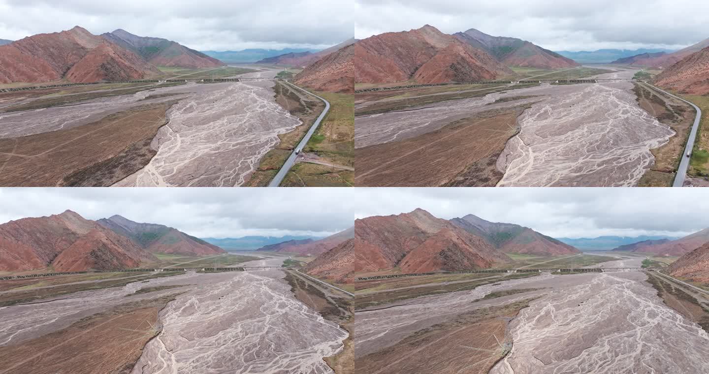 青海昆仑山脉地貌河流青藏铁路大气航拍