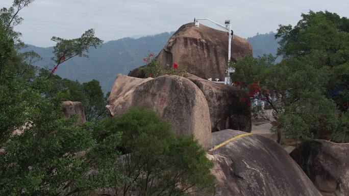 漳州云洞岩风景区风动石航拍