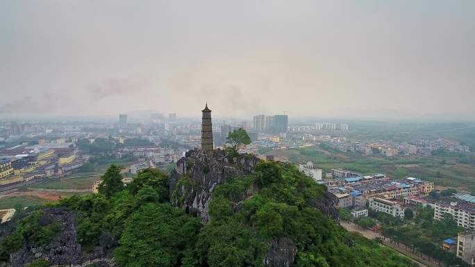 航拍广西崇左龙州独山文笔塔