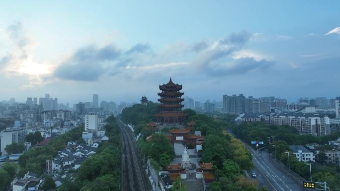 武汉黄鹤楼航拍城市风景地标武昌区建筑风光