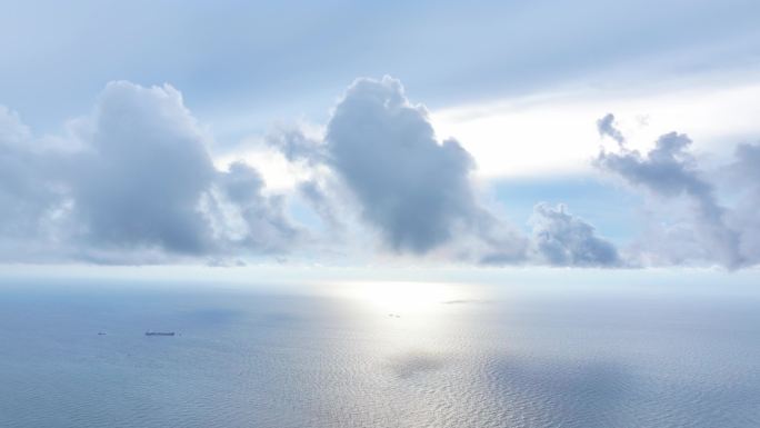 航拍广西北海涠洲岛大海沙滩海浪风光沙滩