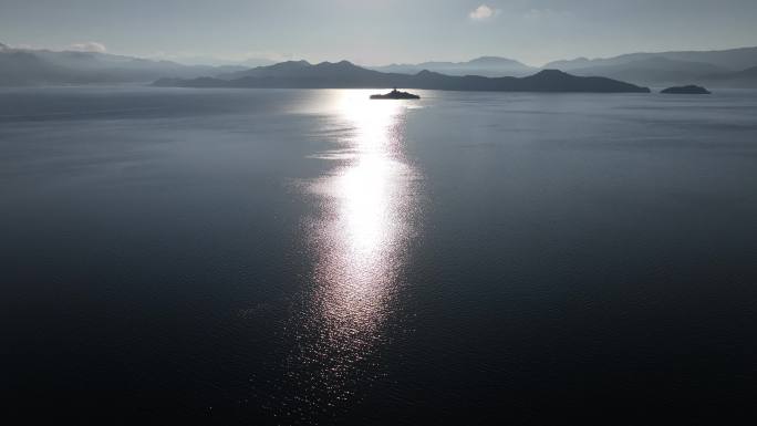 航拍泸沽湖湖风光 高原湖泊泸沽湖