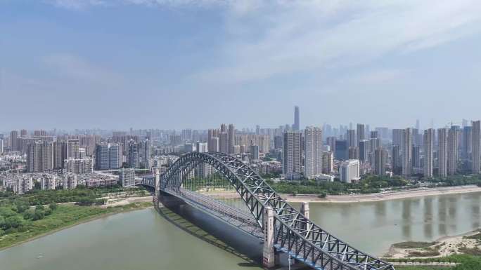 4k航拍武汉汉江湾大桥