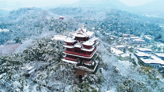 杭州西湖城隍阁雪景