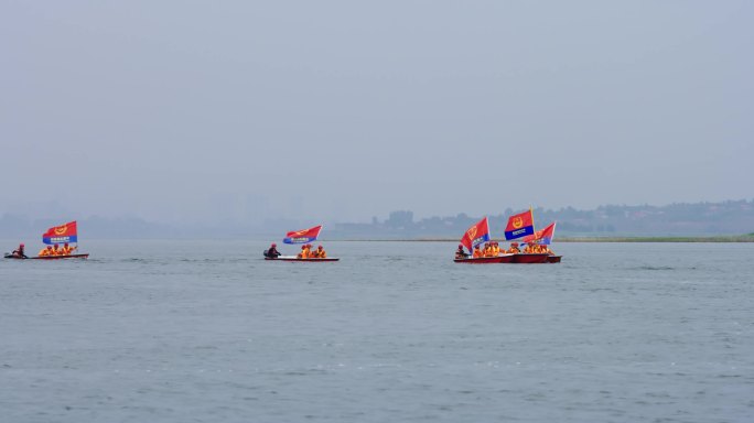 中国消防救援队水上救援演习