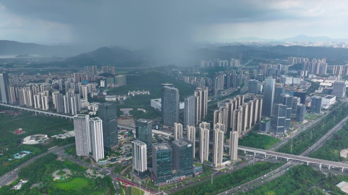 【正版4K素材】深圳市光明地标下雨1