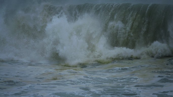 台风浪潮-高速摄影