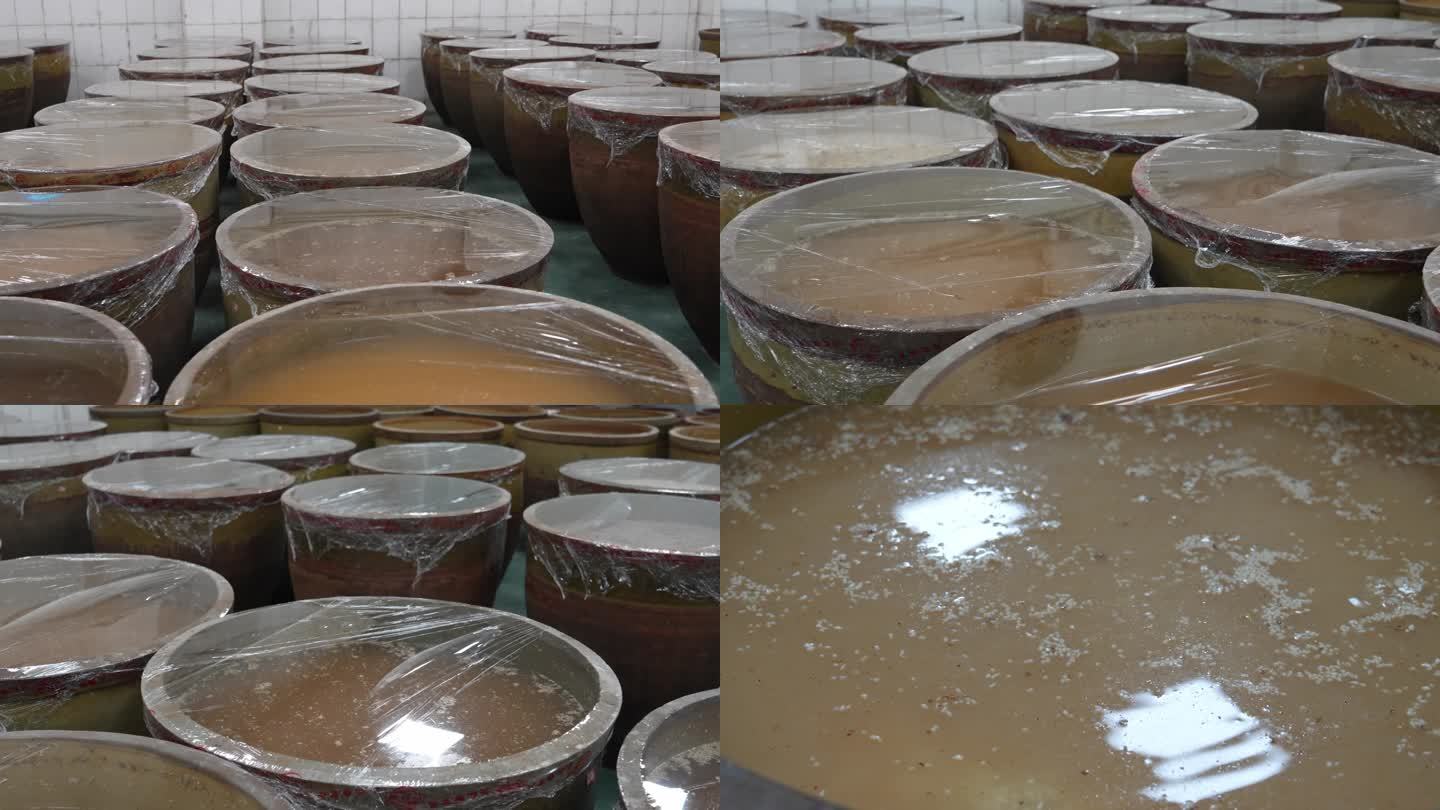 古法米酒酒缸发酵过程