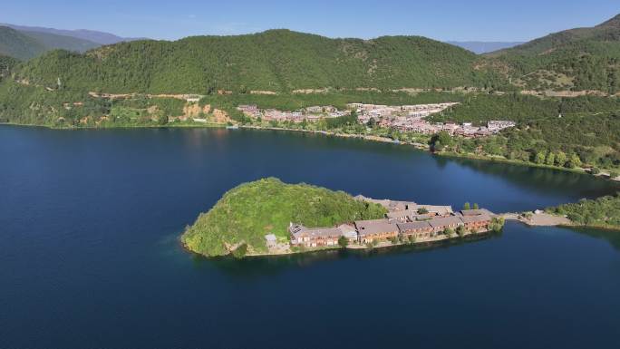 航拍泸沽湖里格村 高原湖泊泸沽湖