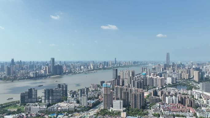武汉城市建筑风光航拍长江两岸市区风景