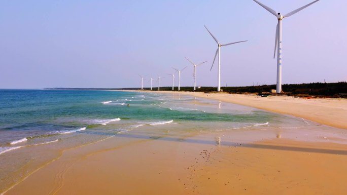 文昌市木兰湾风车和海岸风光