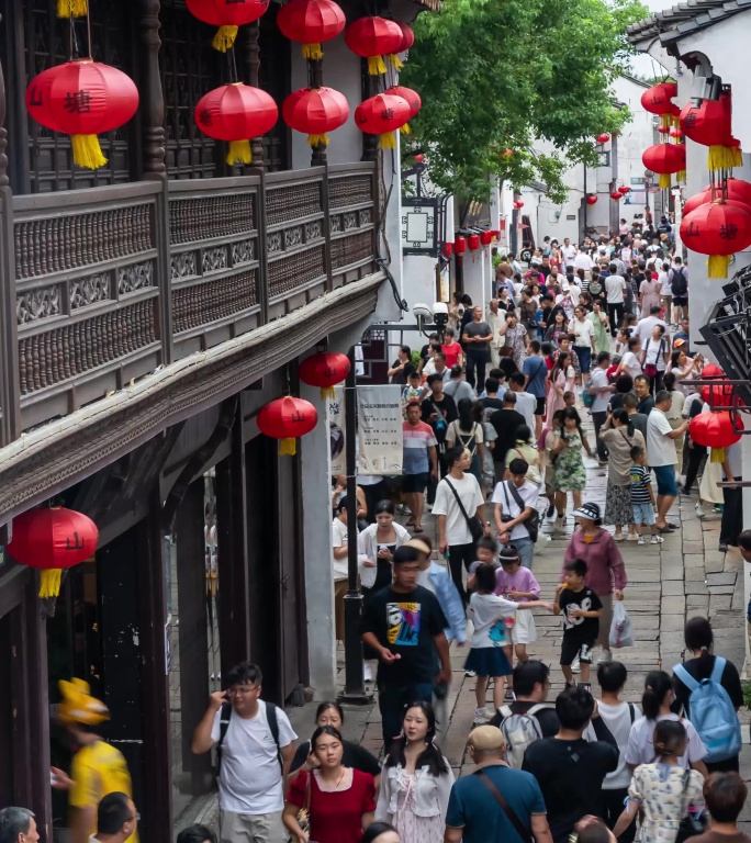 江苏苏州七里山塘景区人流烟火气延时