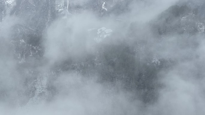 高山雪景航拍