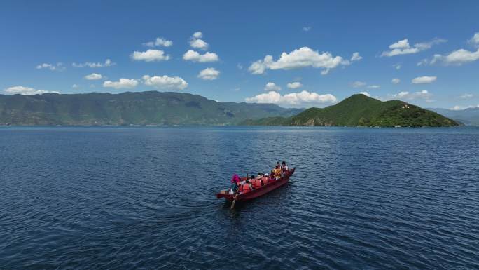 航拍泸沽湖大落水村 高原湖泊泸沽湖