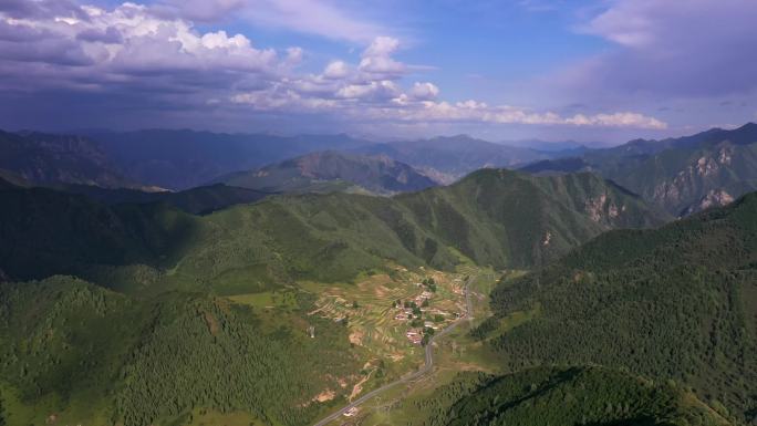 4k航拍河西走廊祁连山 小山村