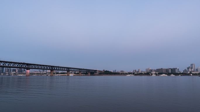武汉长江大桥日转夜月升月出延时