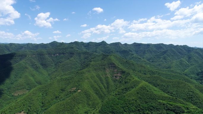 航拍大山