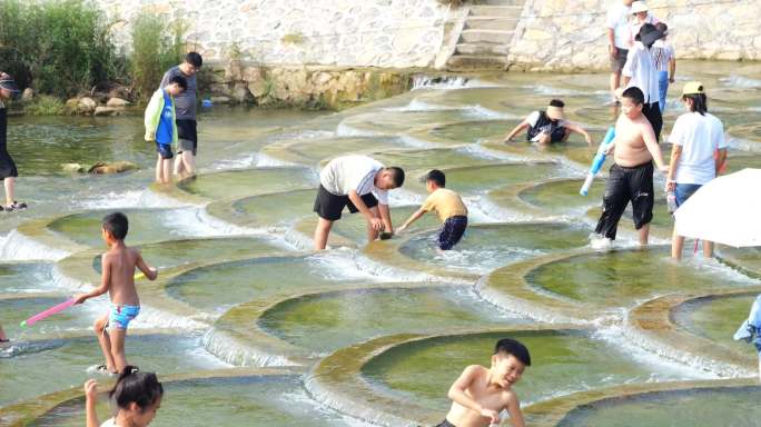 乡村旅游 网红景点 乡村旅行 鱼鳞坝